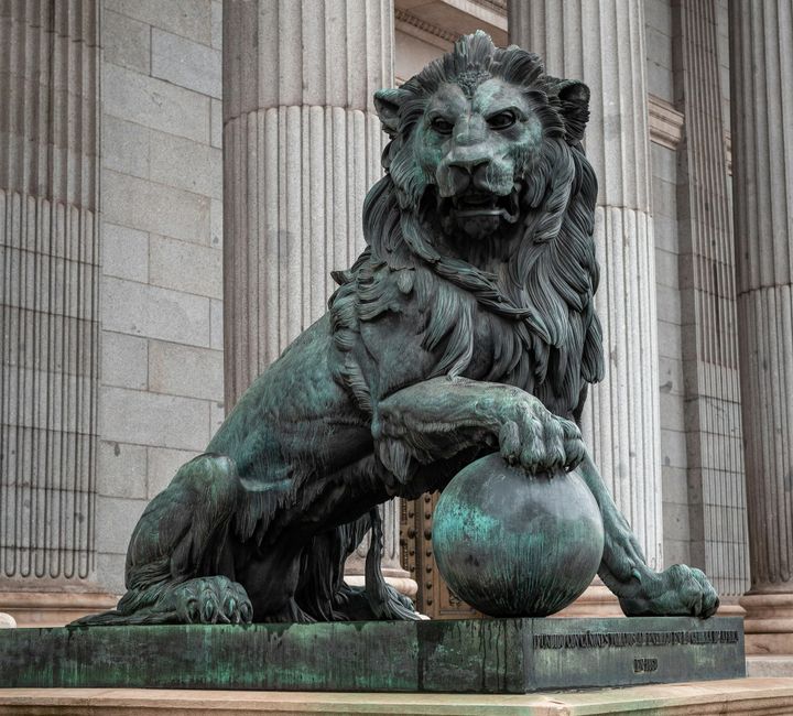 Personal Finance | Obsidian Memo] Building Wealth That Lasts: What the Family Office Model Is Teaching Us About Legacy - Personal reflections on wealth, structure, and what it means to future-proof what you build