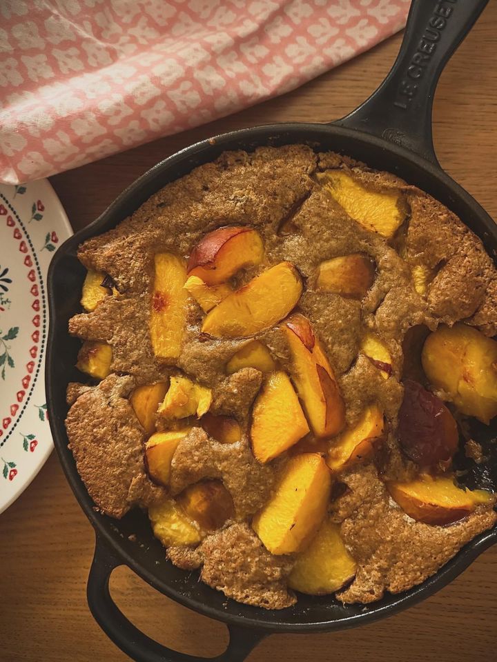 Obsidian Essay] SUMMER NOSTALGIA: No Summer is complete without Peach Cobbler!