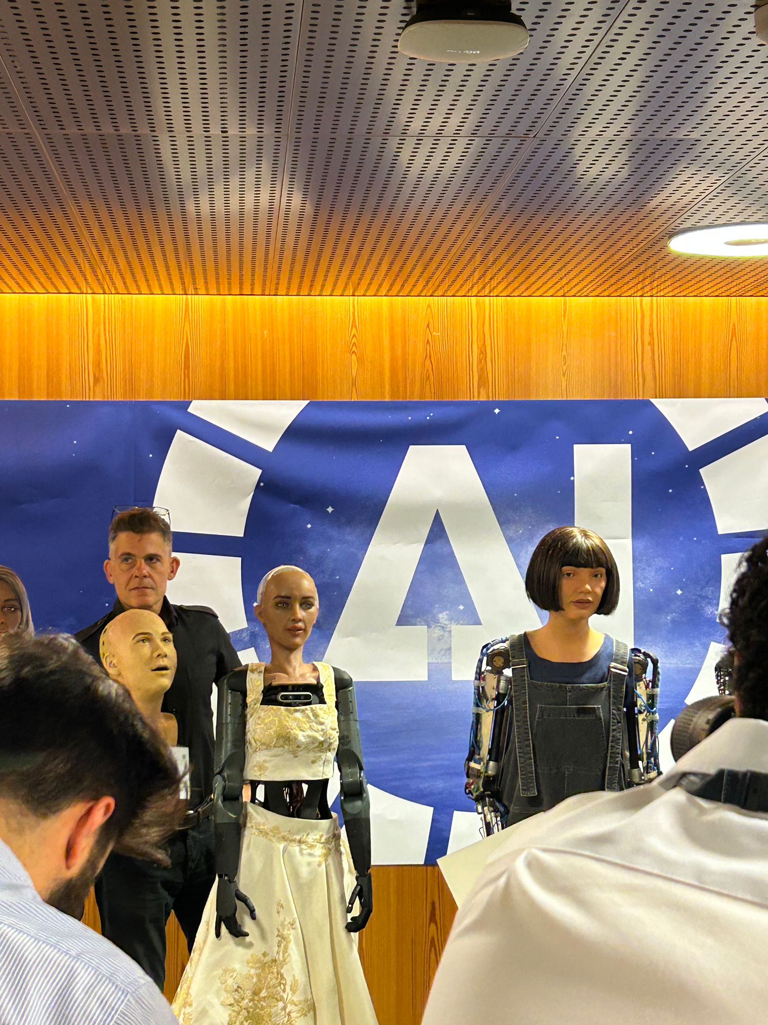 AI experts to hold Geneva summit—'AI For Good' Key Facts