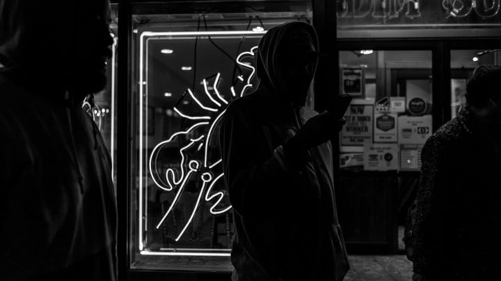 Are positive reviews a quality signal for backlinks?