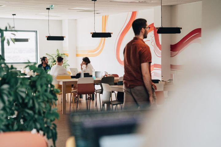 From Chinese dumplings to 8-figure budgets: my 5 years at Pictarine