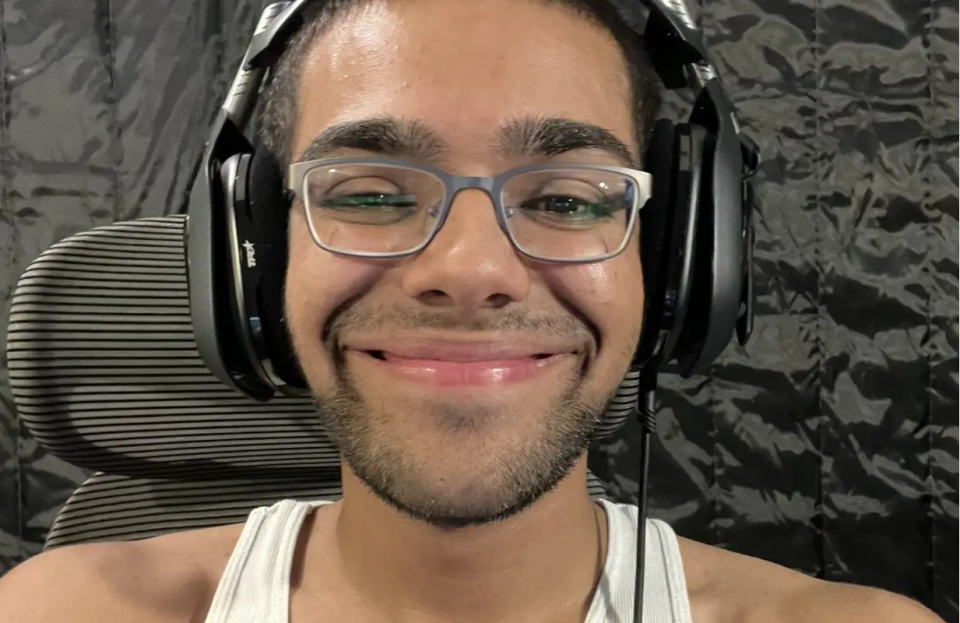 How streamer N3on got famous and what is his net worth? A case study.