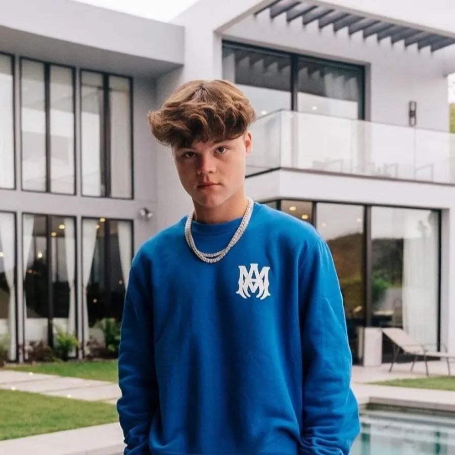 Jack Doherty has created a content house to sell you onlyfans and its working
