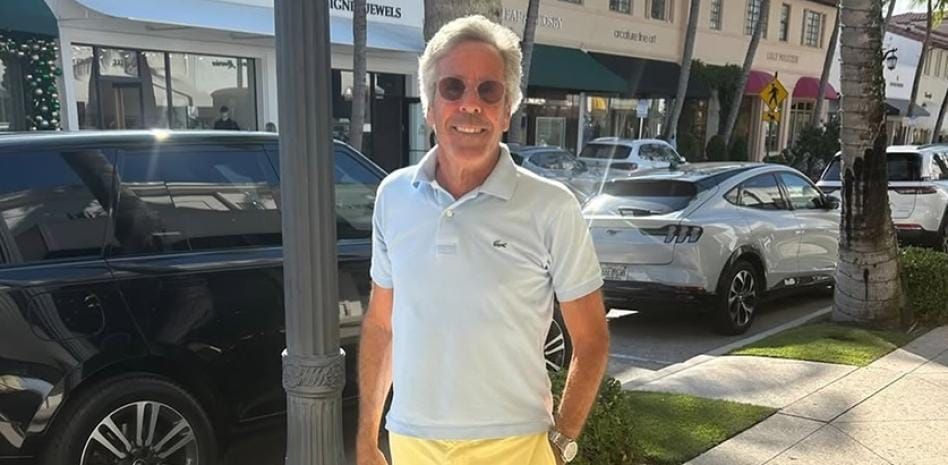 Palm Beach Pete blew up from 1 video. Now he is making millions selling merch. A case study.