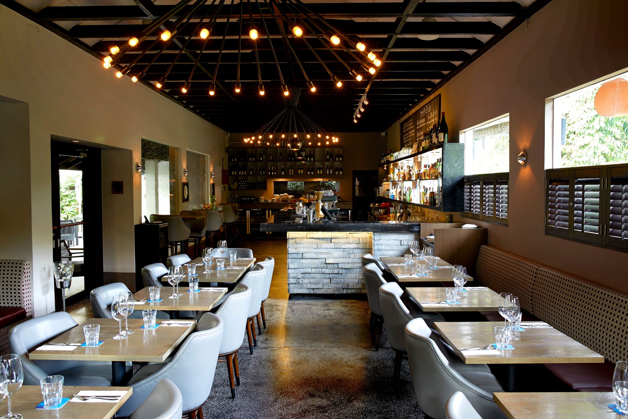 Get loved-up at these spiffy bars and restaurants