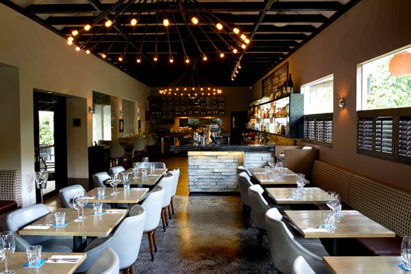 Get loved-up at these spiffy bars and restaurants