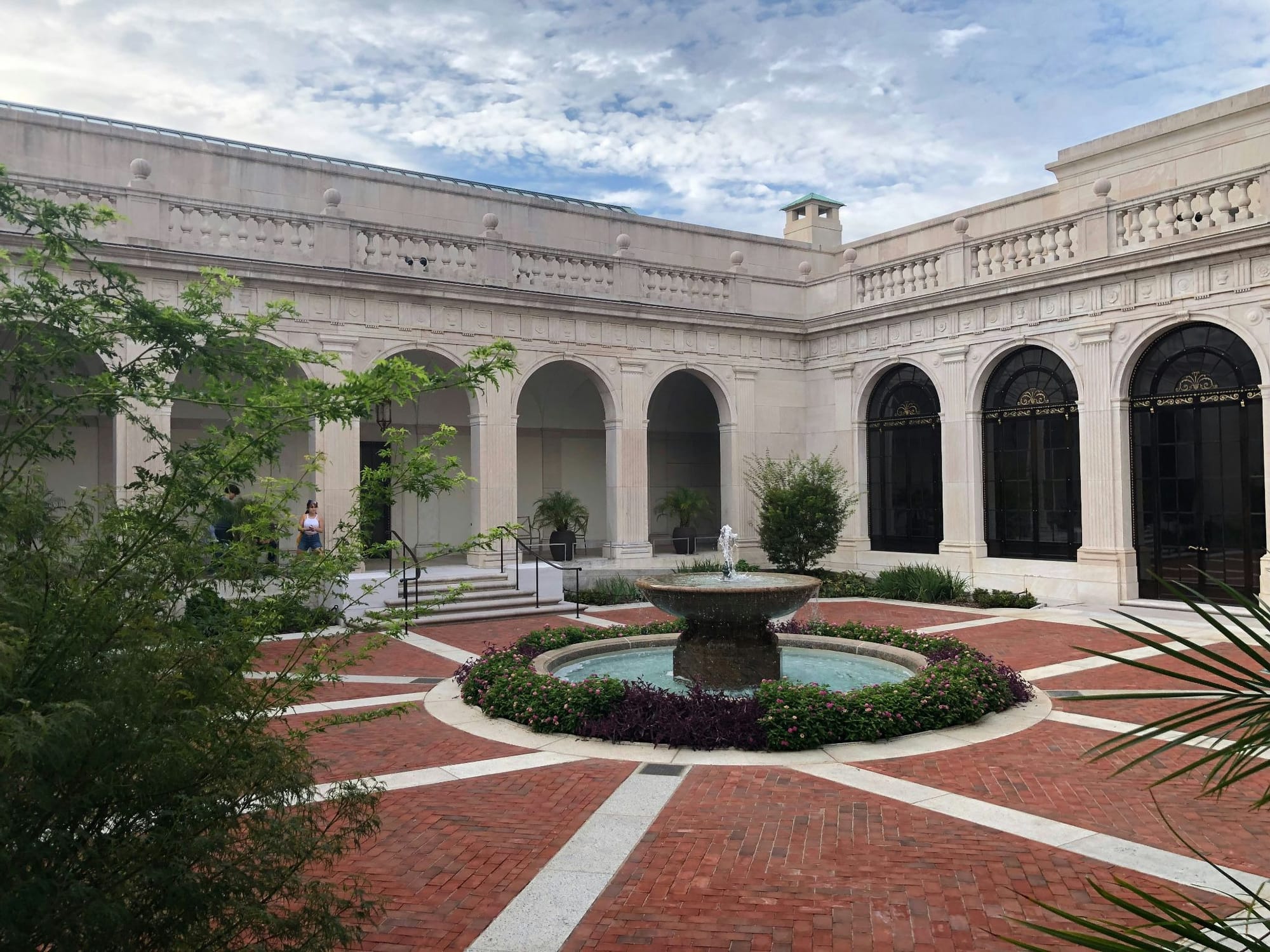 A courtyard with a fountain at the National Museum of Asian Art.