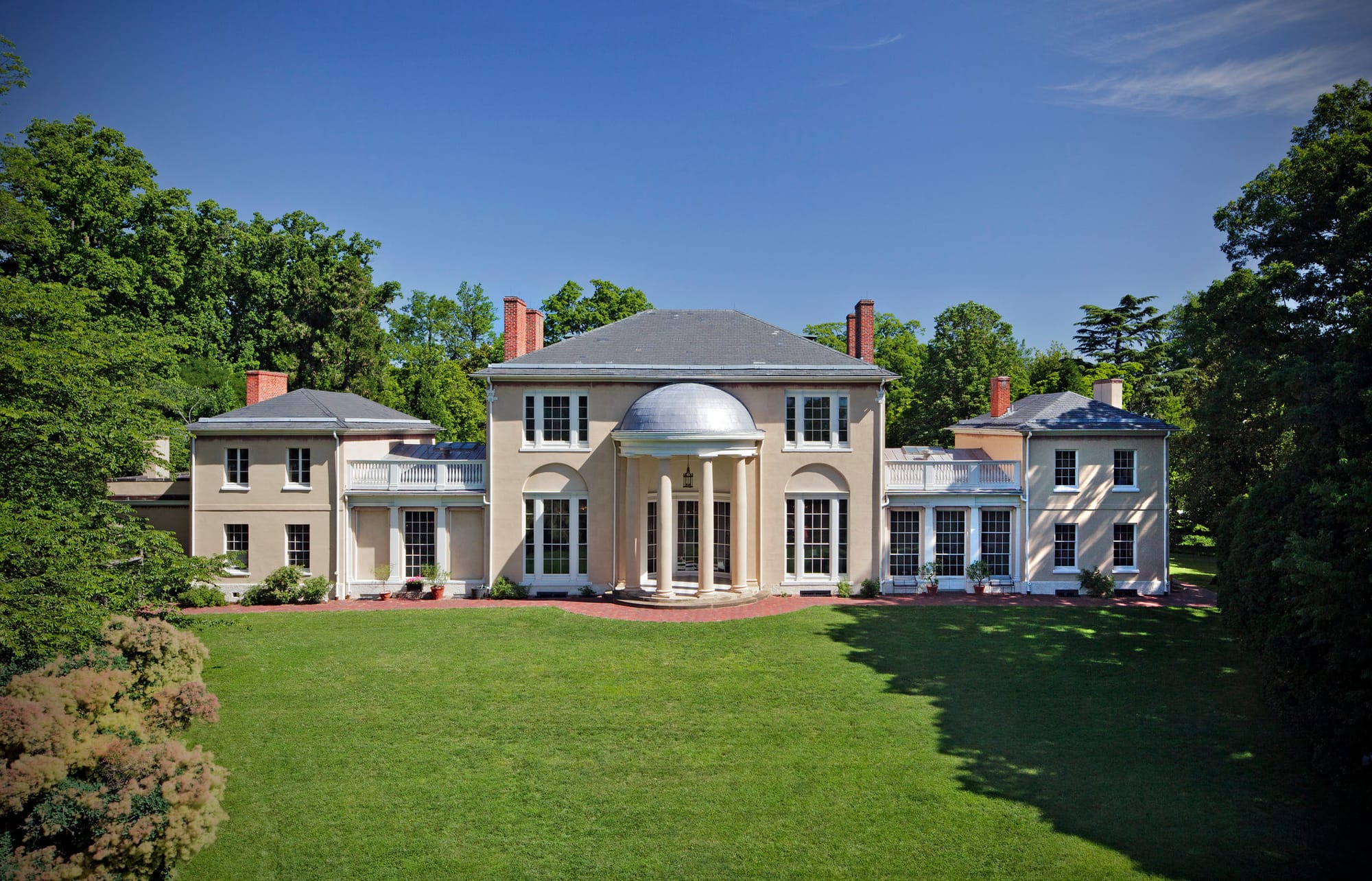 Washington, D.C.'s Tudor Place mansion and lawn