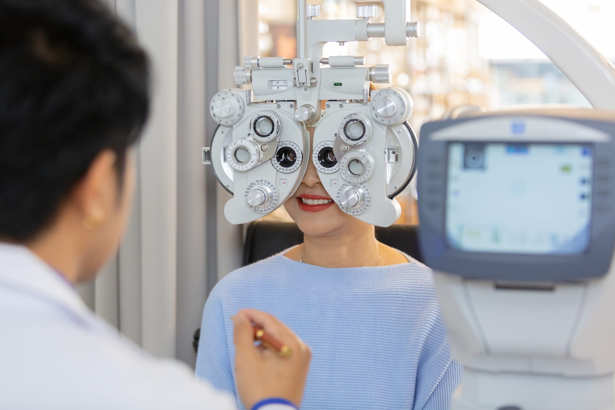 What is macular degeneration?