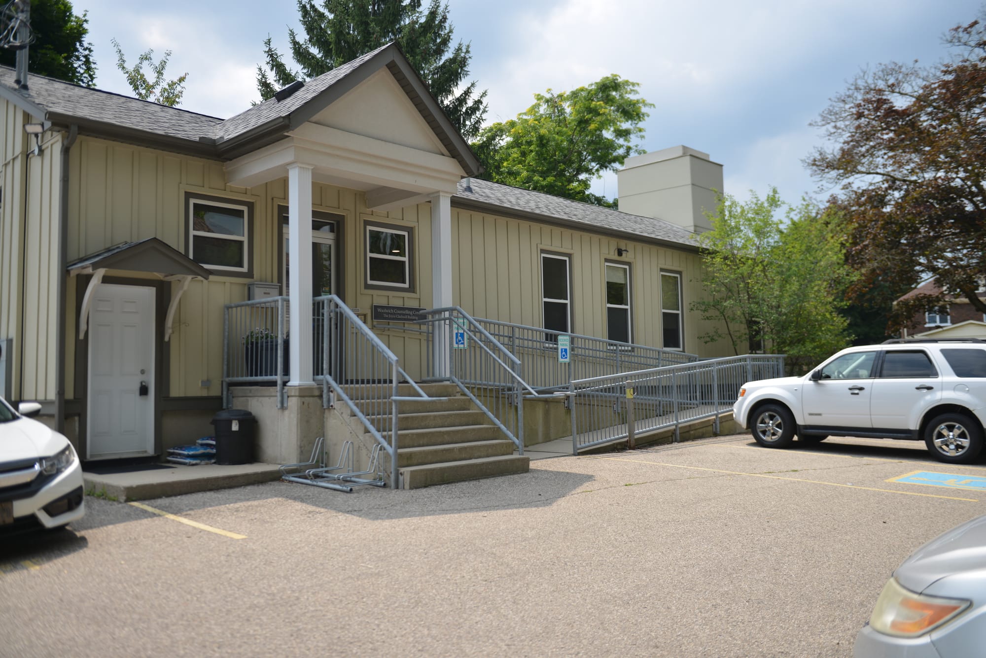 School donation helps fund counselling sessions