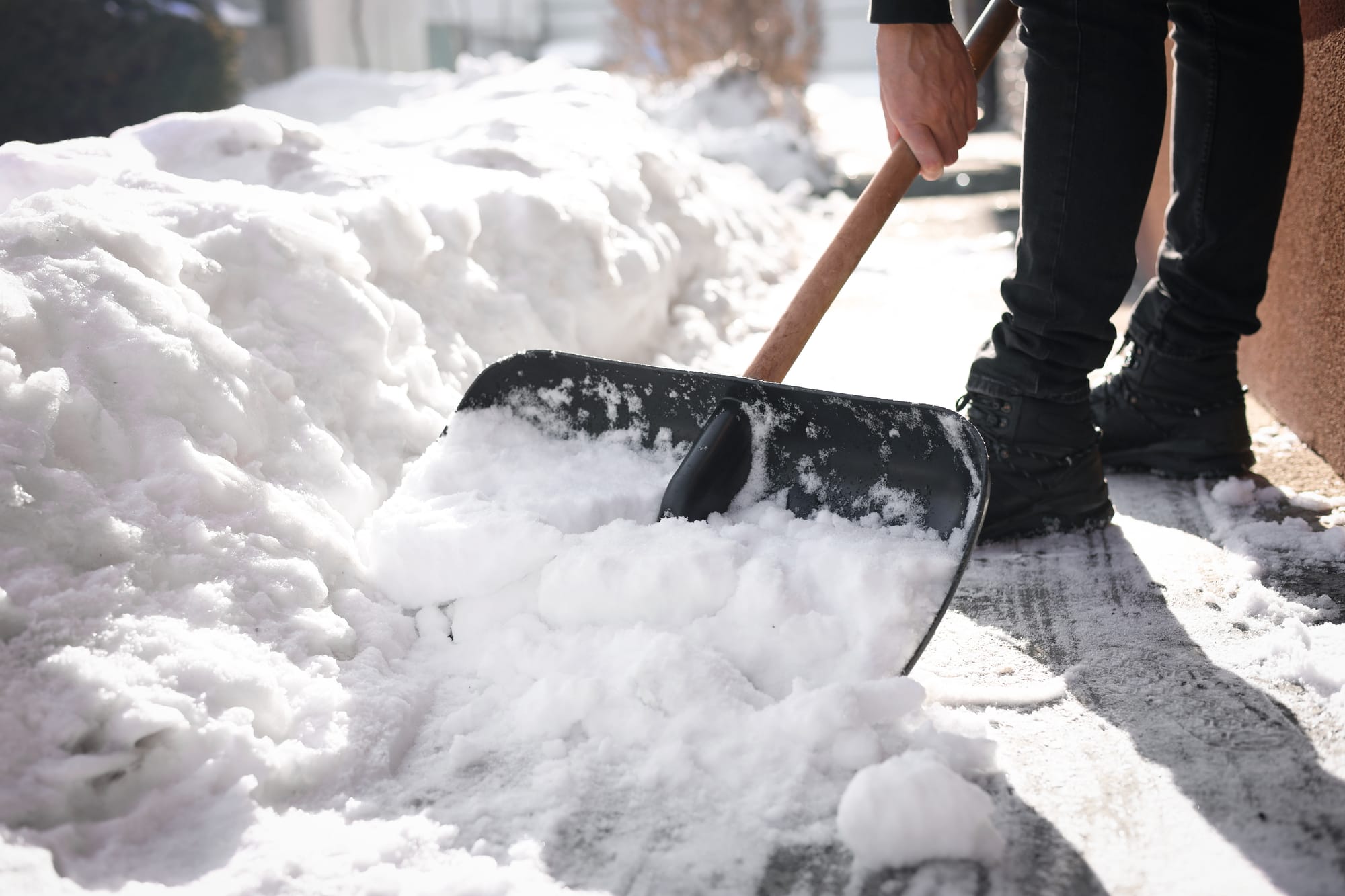 Elmira sidewalk snow-clearing service at an end