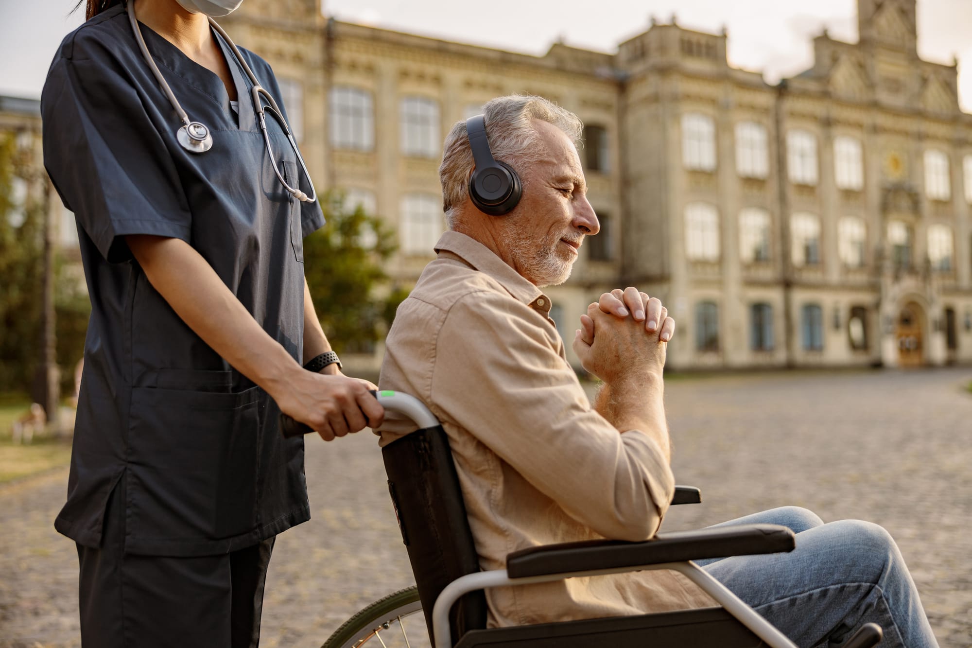 Can music help someone with Alzheimer’s disease?