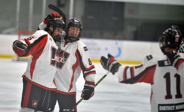 In the running for Schmalz Cup, Jacks split opening games of round-robin