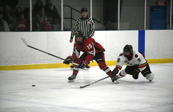 Jacks post shutout win over Paris in sole weekend game