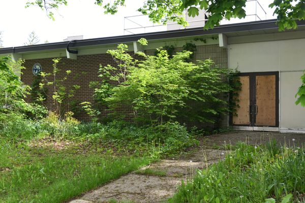 Woolwich interested as board opts to sell old Riverside site