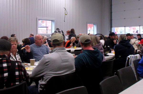 Breakfast with the Maryhill firefighters