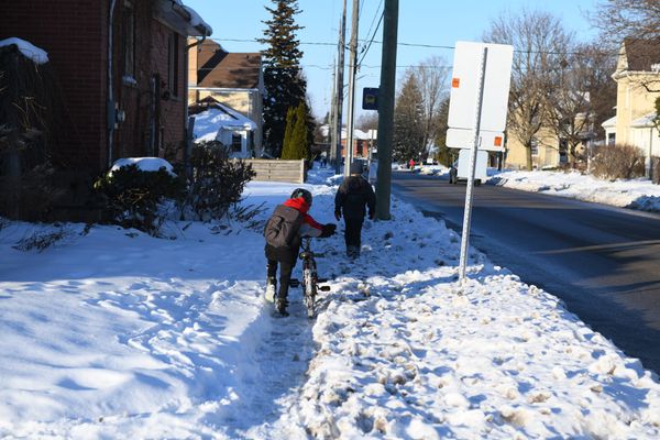Delays as new contractor takes on clearing Elmira’s sidewalks