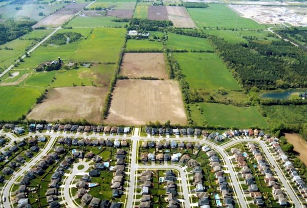 Farmland Forum focuses on protecting agricultural land