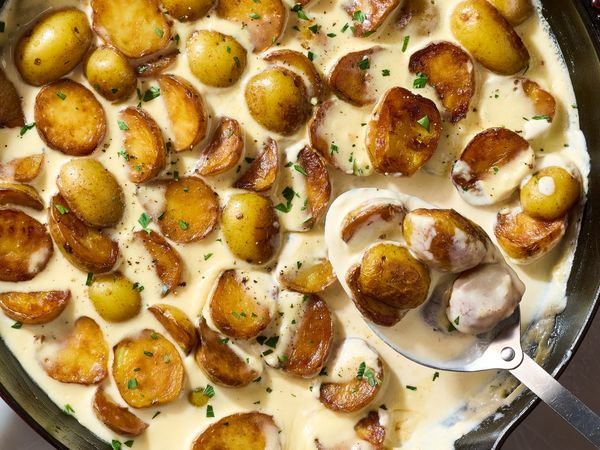 These creamy potatoes are my new all-time favourite side dish
