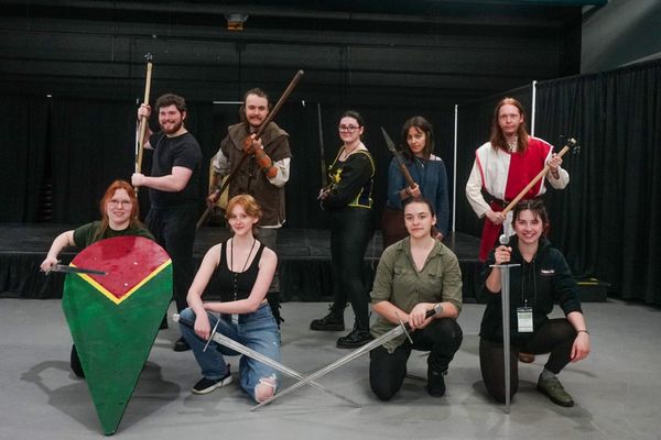 Robin returns to the Elmira hood next weekend
