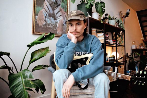 Current tour brings him close to home