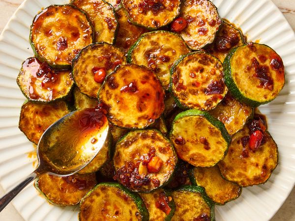 This 4-ingredient zucchini is my favourite way to eat the summer vegetable