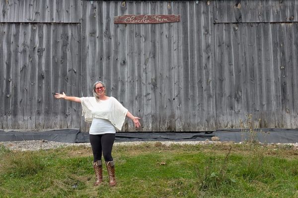 Barn mural project for Bill 21