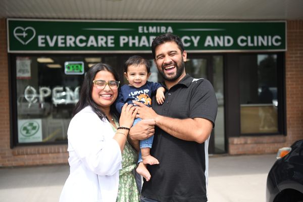 New pharmacy and clinic opens its doors