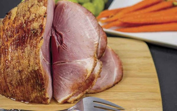 Baked Ham with Pineapple Sauce