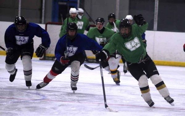 Prospects take to the ice for a shot at Applejacks’ roster