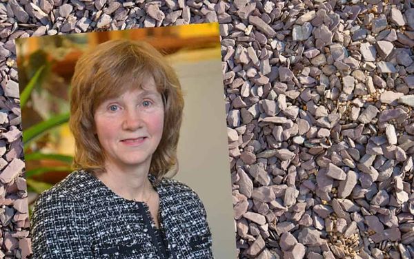 Gravel pit opponents take first punch