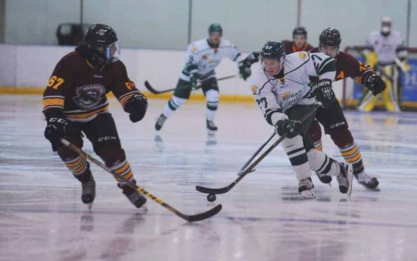 Kings post a pair of wins in weekend play