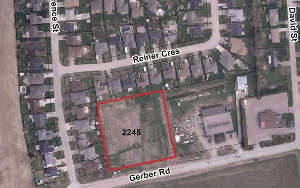 Wellesley residents oppose density of subdivision proposed for village