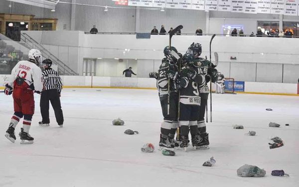 Kings go through another weekend at .500