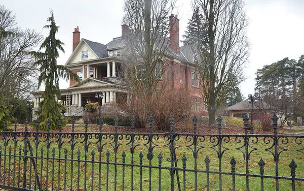 Former Jakobstettel Inn property generates heritage, redevelopment concerns