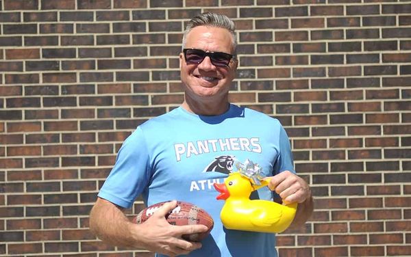 Park Manor teacher says his goodbye