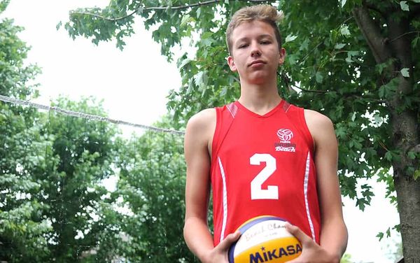 Elmira volleyball player heading to China as part of Team Canada