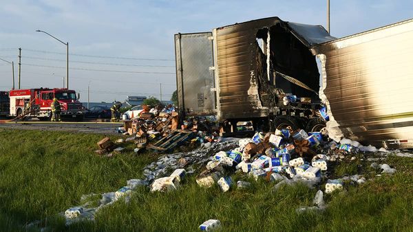 Fire at the roundabout in St.Jacobs