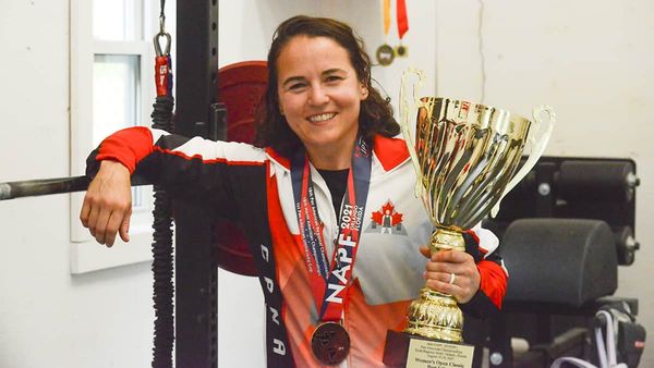 Elmira woman brings home the gold
