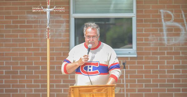 Accolades abound for long-time St. Teresa educational assistant heading into retirement
