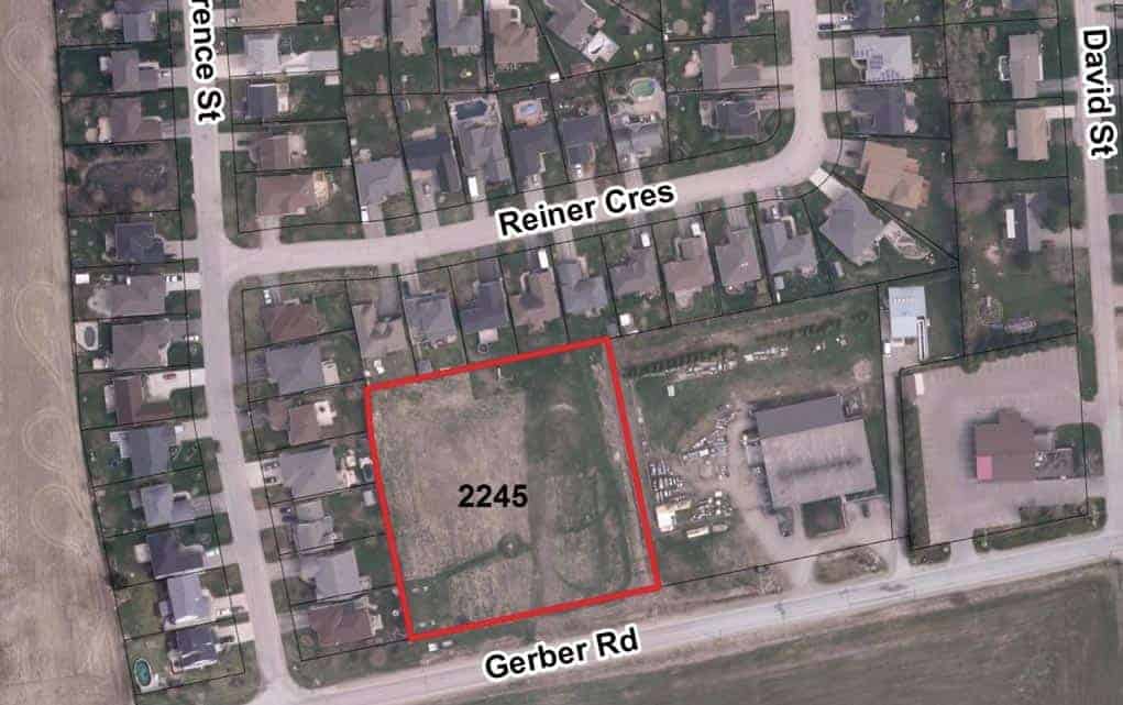 Wellesley residents oppose density of subdivision proposed for village