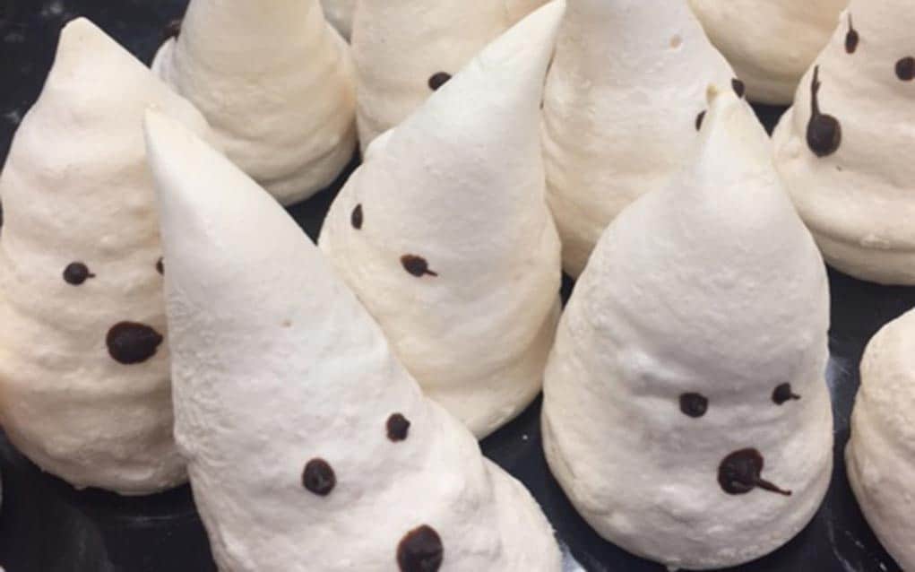 Meringue makes a spooky and tasty Halloween treat