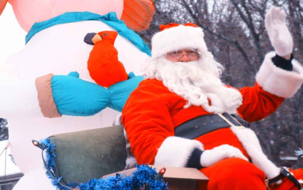 Santa Cruises through Maryhill and Bloomingdale