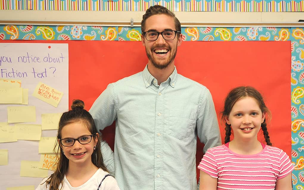 Making an impression on his young students