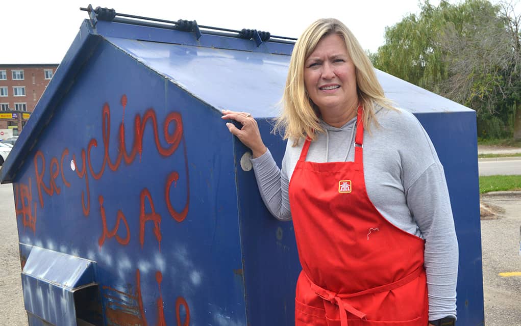 Police investigate graffiti spree