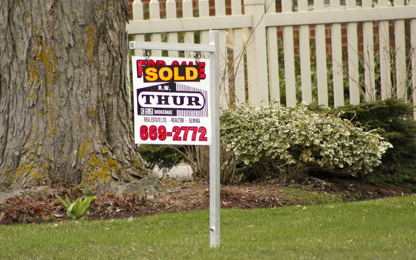 We’re not on the move, realtors feeling it