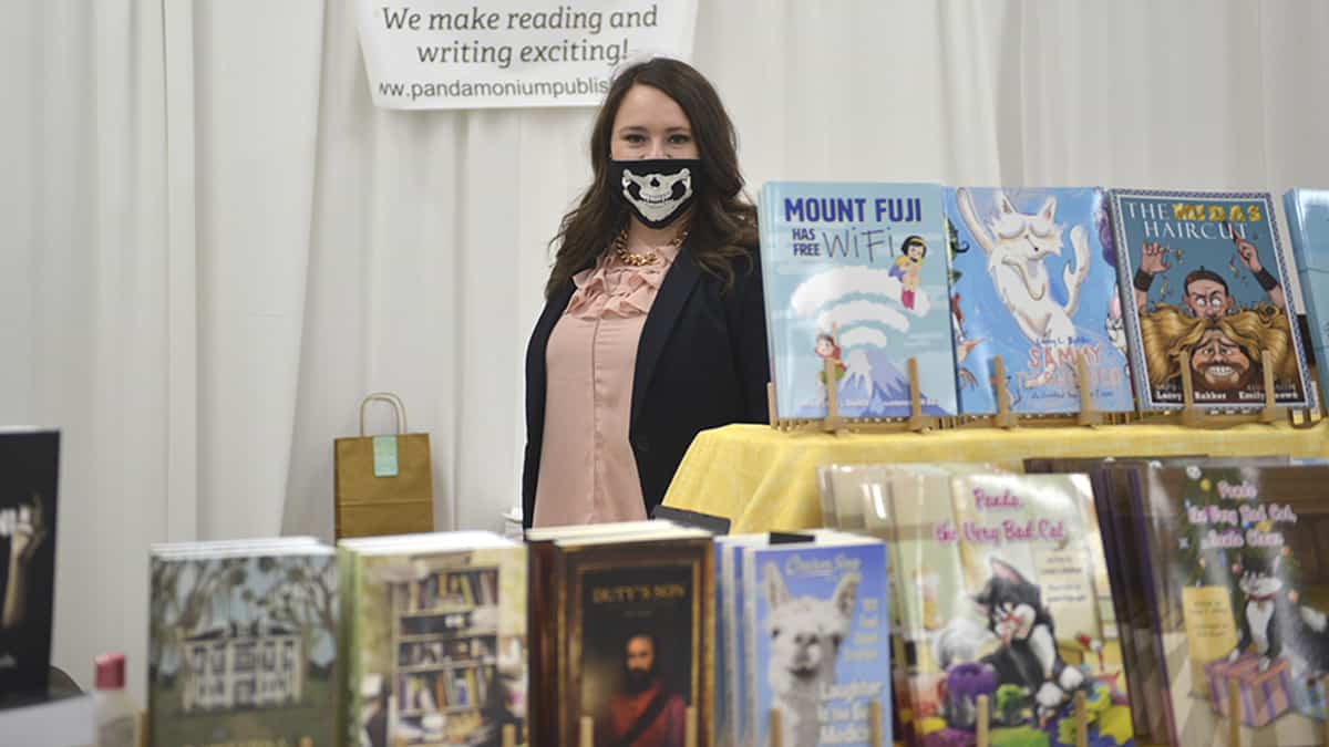 Holiday Art Market runs through Dec. 20