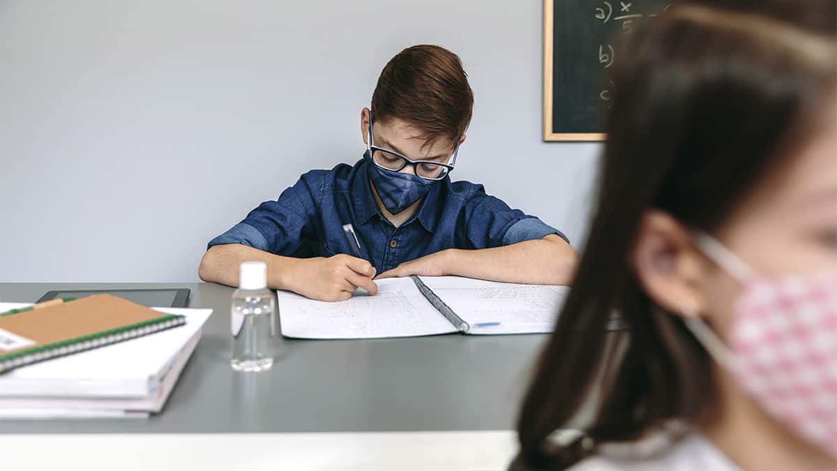 Province allows students to return to class