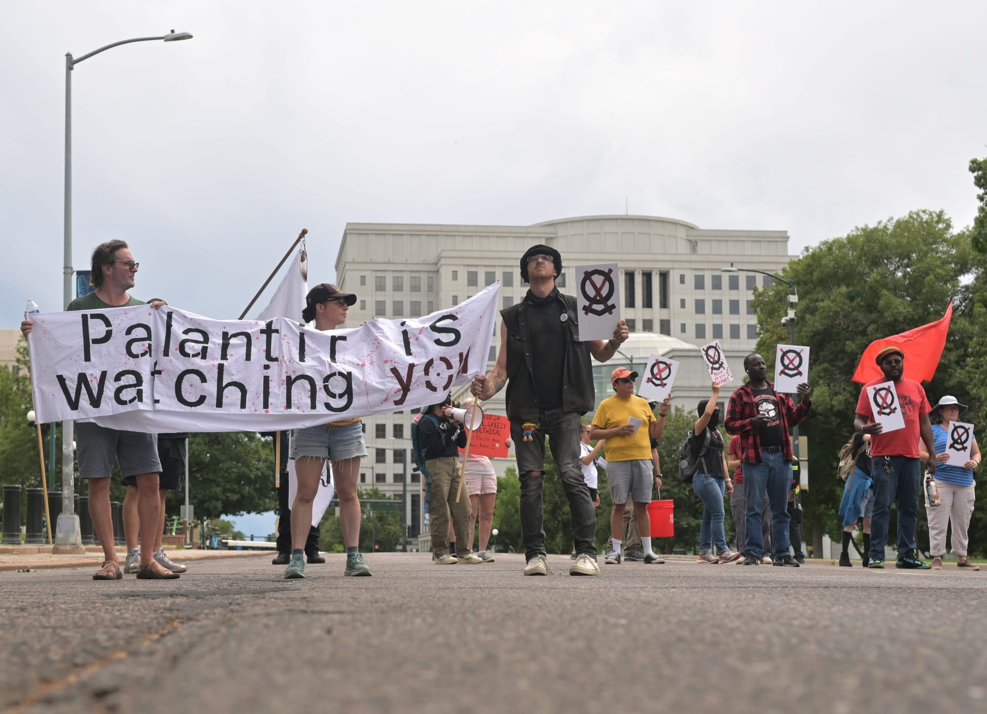 A victory in Denver and a warning in Miami as Palantir relocates headquarters to South Florida