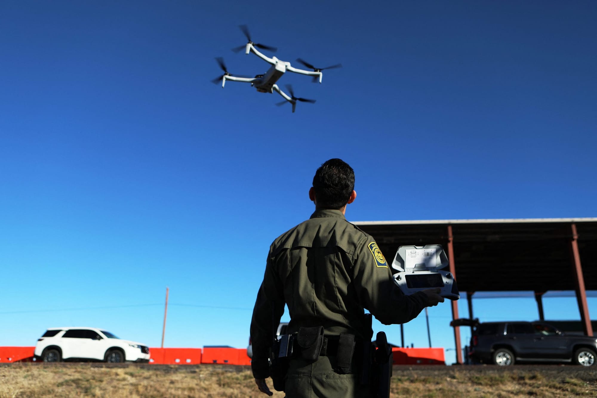 Tech oligarchs are helping DHS set up authoritarian surveillance state, report says